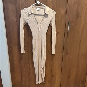 Abercrombie & Fitch Beige Long Sleeve Dress